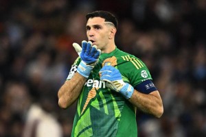 英超官方公布赛季最佳进球及最佳扑救，马尔穆什携手马丁内斯获奖