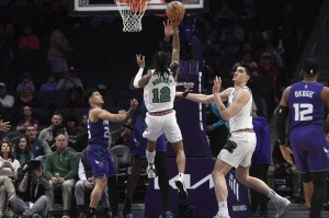 莫兰特28+8贝恩19分 威尔斯重伤离场灰熊胜黄蜂