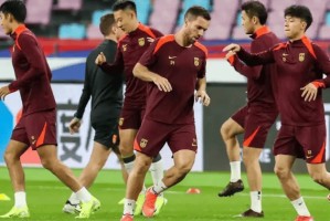 正式加入，国足官宣，新归化锁定，29岁，曾效力狼队，或6月进队